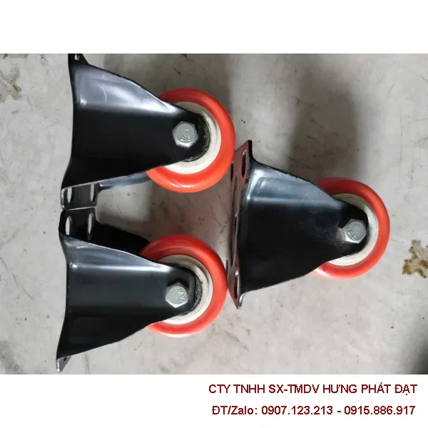 Bánh xe PVC đỏ phi 100 hai vòng bi chịu tải 100kg